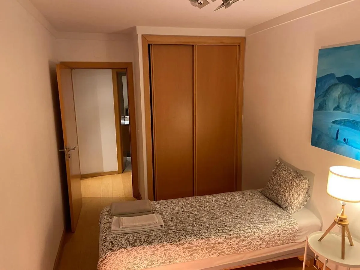 Suites Panoramic - River View Lisbon Apartment